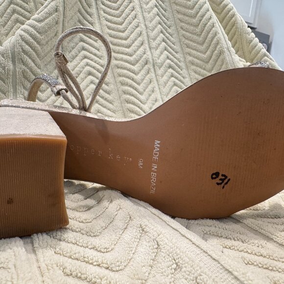 Worn ONCE - Copper Key Rhinestone Women's 4" Block Heel Sandals Size 9 Tie Ankle - Picture 9 of 10